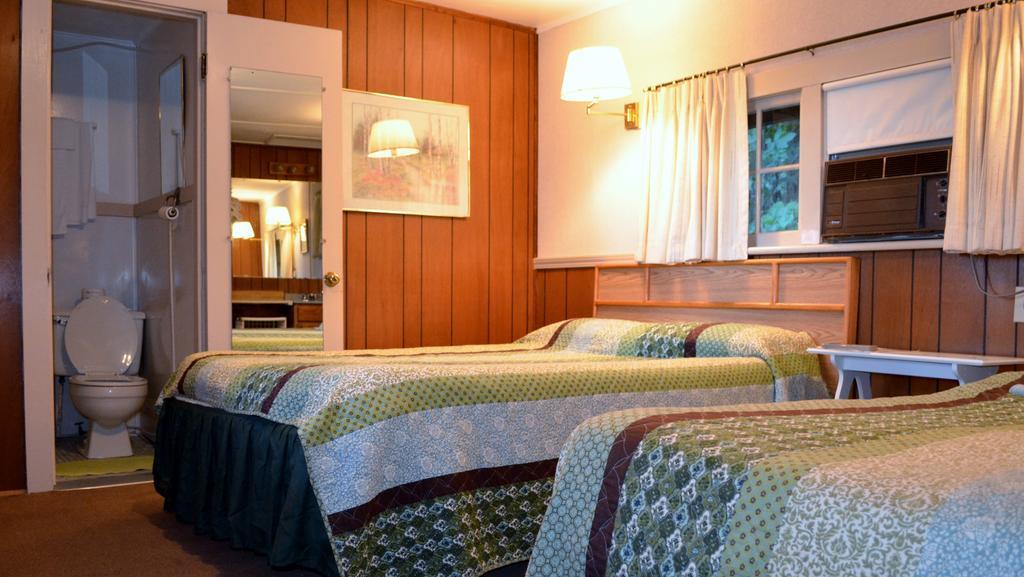 Chamber Lane Motel Round Lake Oda fotoğraf